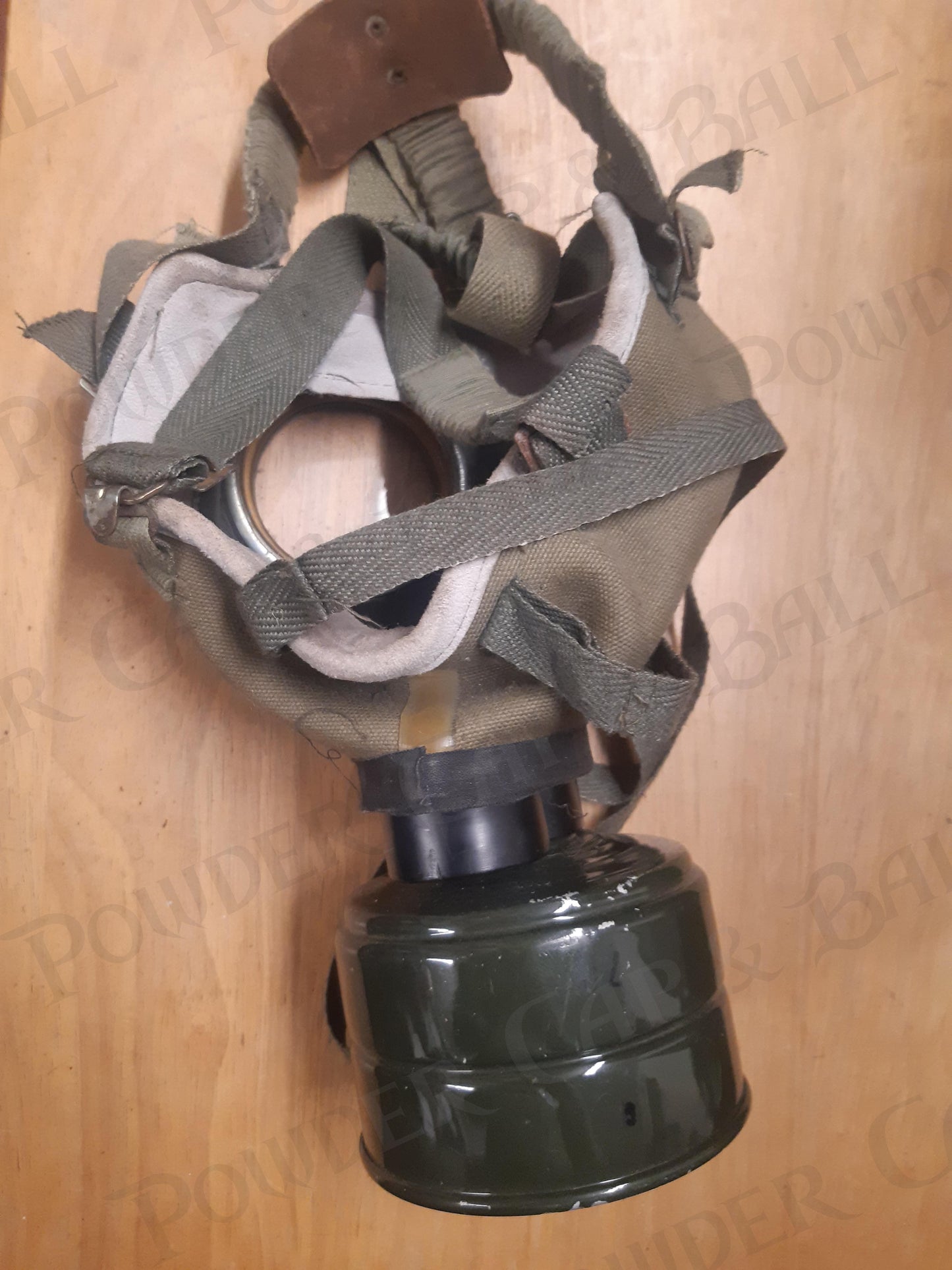 Hungarian M75 Gas Mask